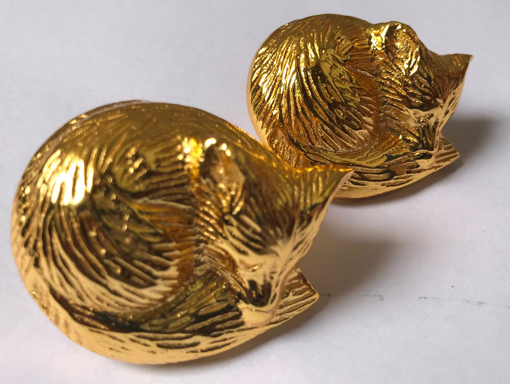 Brass Sleeping Fox Knob, Animal Cabinet Knob