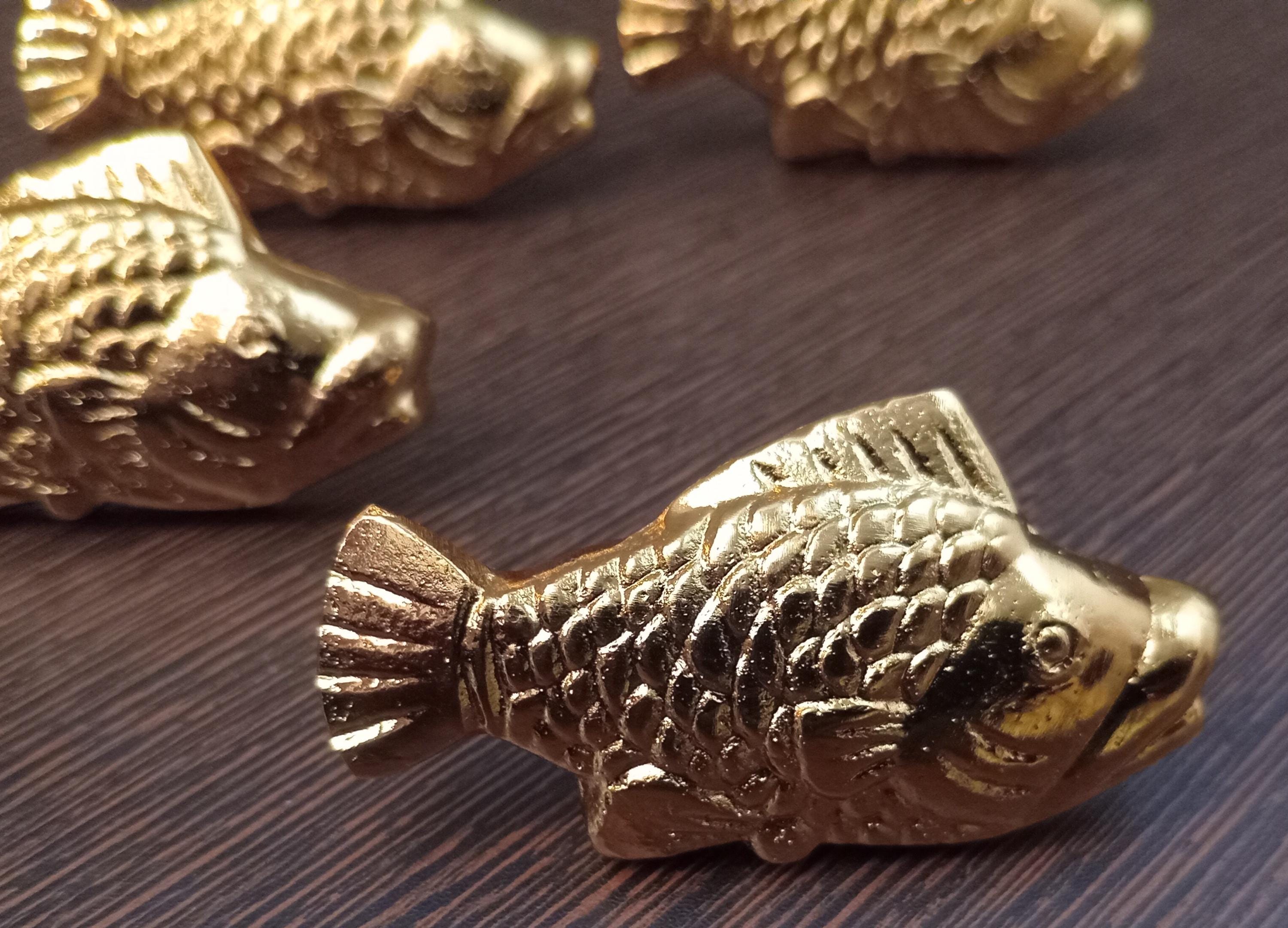 Brass Fish Cabinet Knob Nautical Ocean Style Drawer Pull Coastal Home Decor Gold Finish