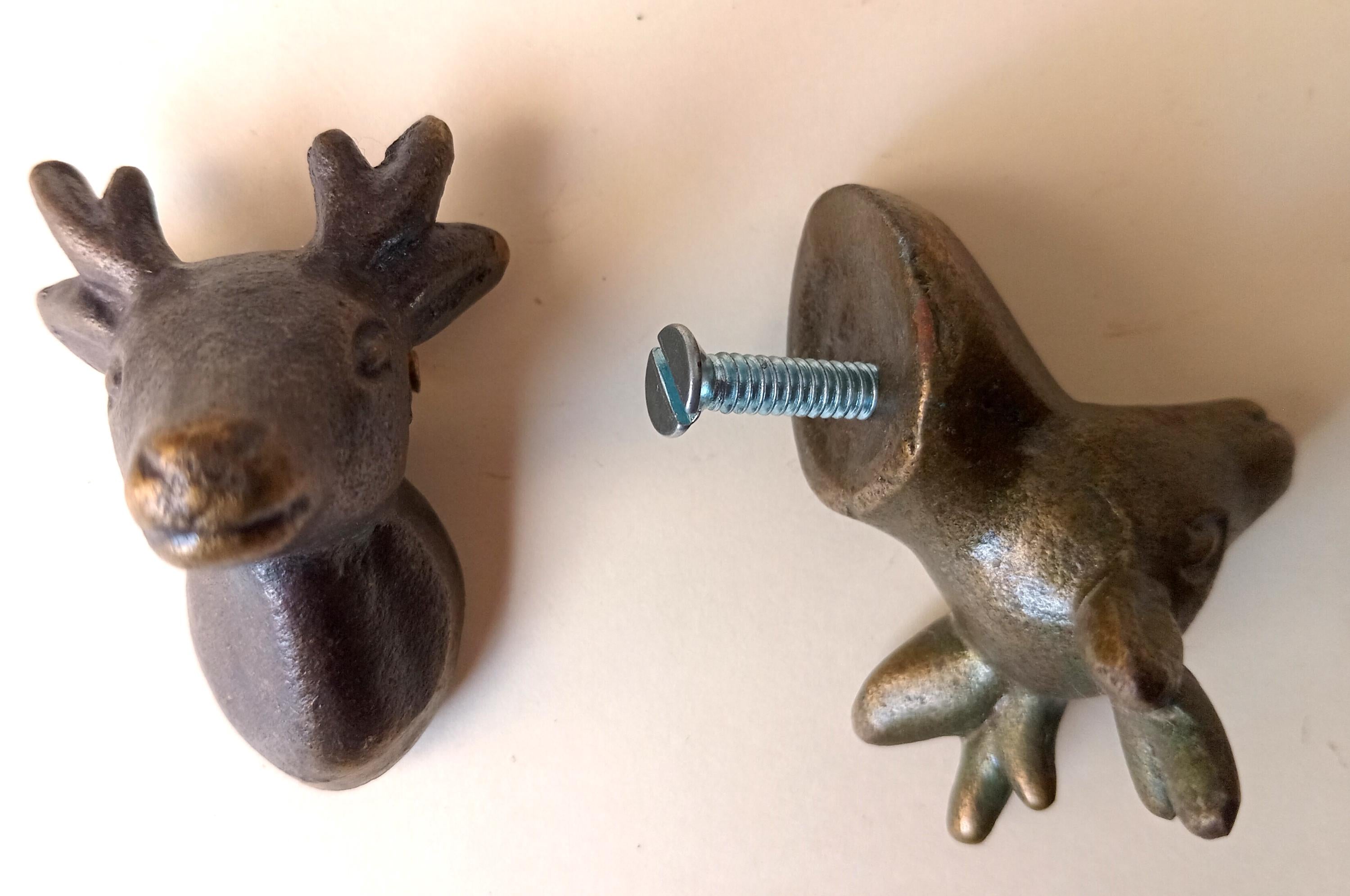 Cast Iron Deer Cabinet Knob Antique Finish Rustic Animal Drawer Pull Handle
